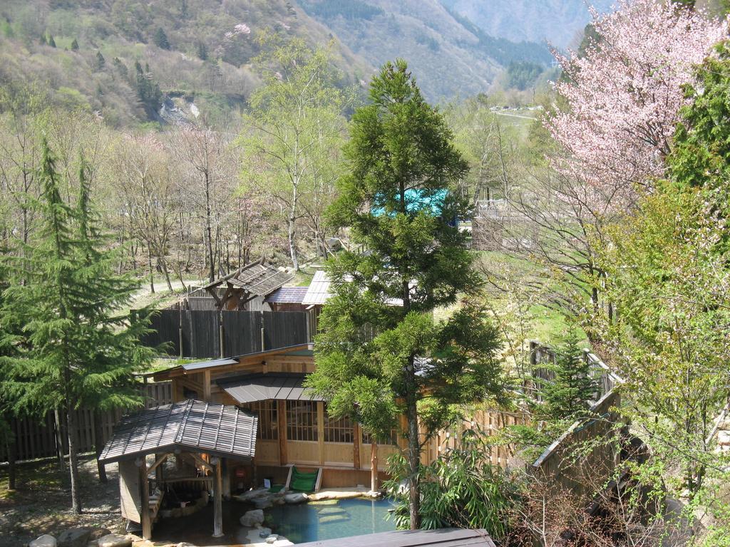 Suimeikan Karukaya Sanso Takayama  Exterior photo